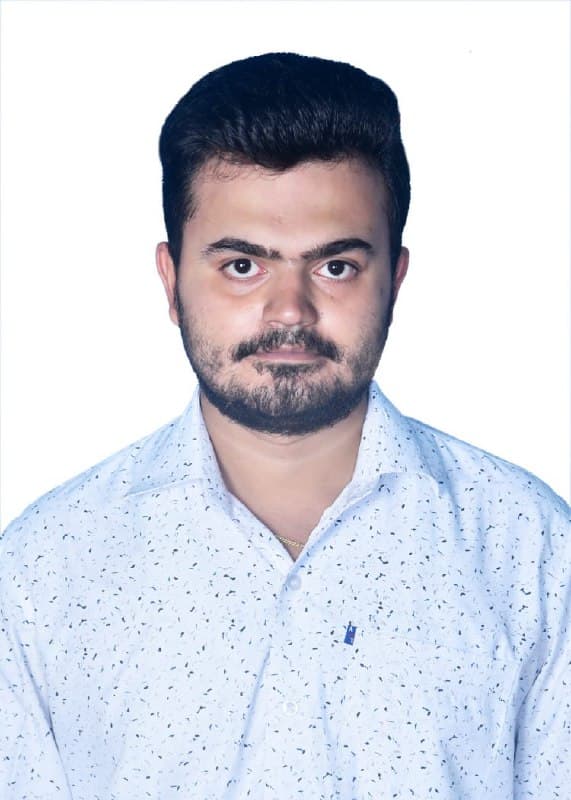 Ashutosh - Web Developer at Bizfylr